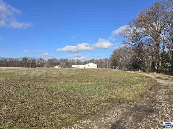 80 Acres of Land with Home for Sale in Brazil, Indiana