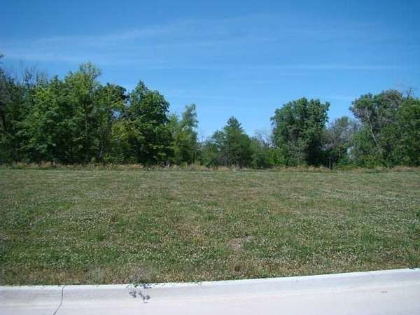 0.32 Acres of Residential Land for Sale in Corydon, Iowa