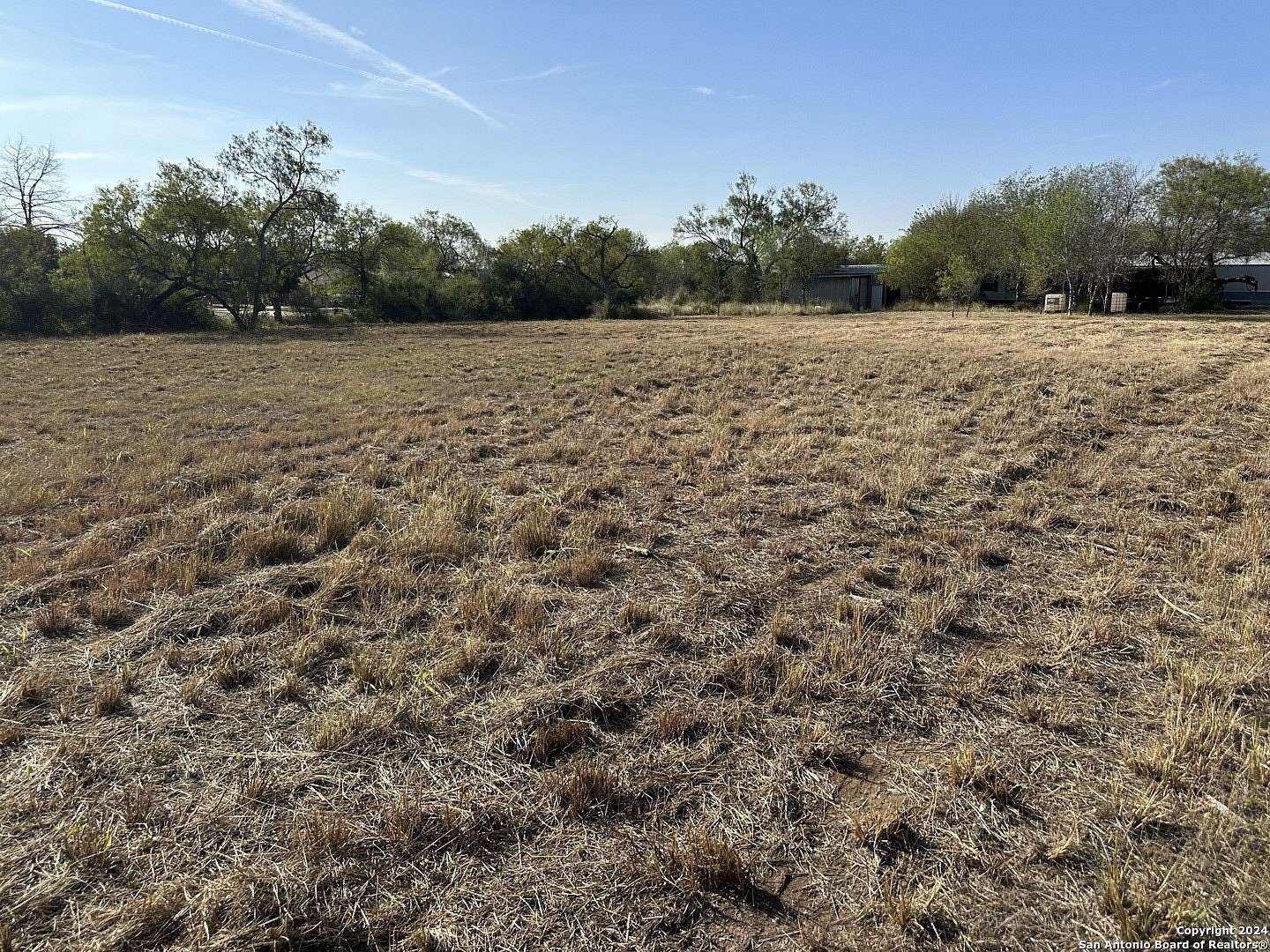 0.86 Acres of Residential Land for Sale in Jourdanton, Texas