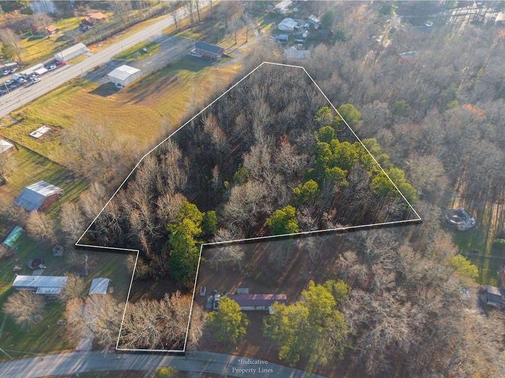 2.92 Acres of Residential Land for Sale in Sparta, Tennessee