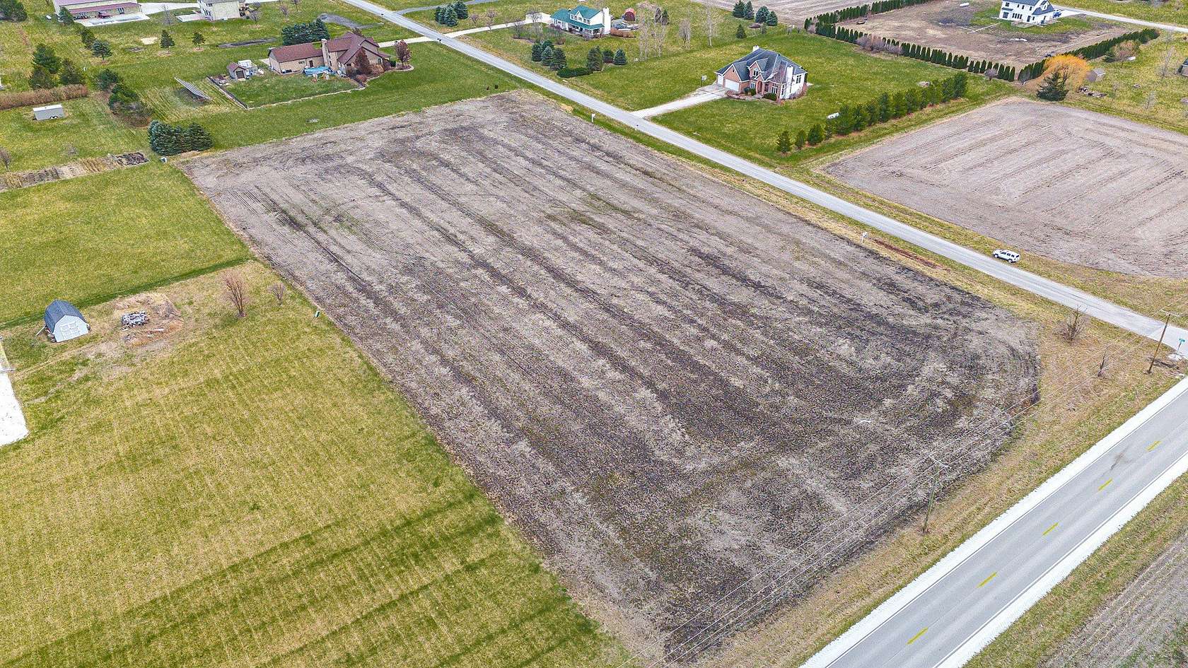 2 Acres of Residential Land for Sale in Manteno, Illinois