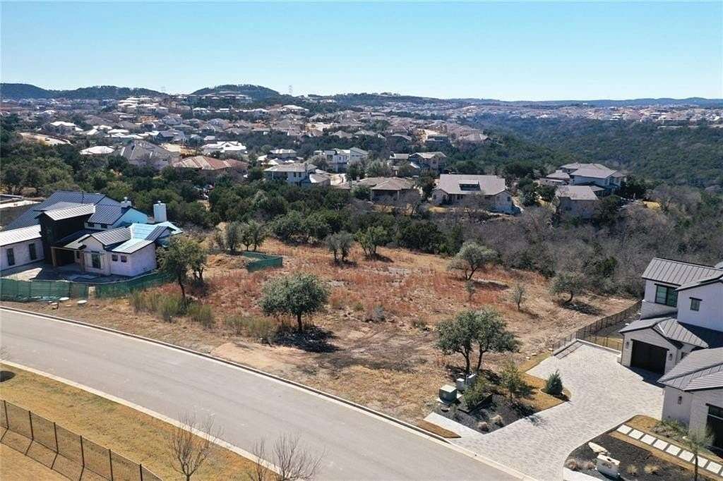 0.876 Acres of Residential Land for Sale in Lakeway, Texas