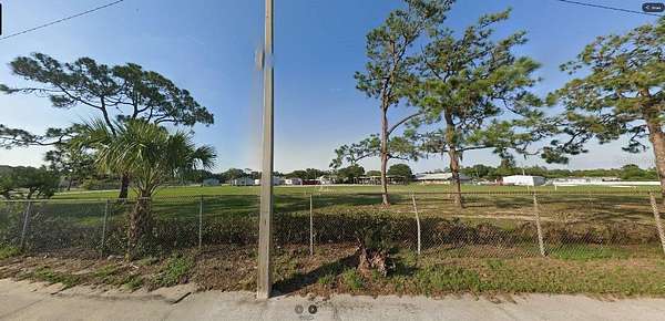 1.45 Acres of Land for Sale in Lake Wales, Florida