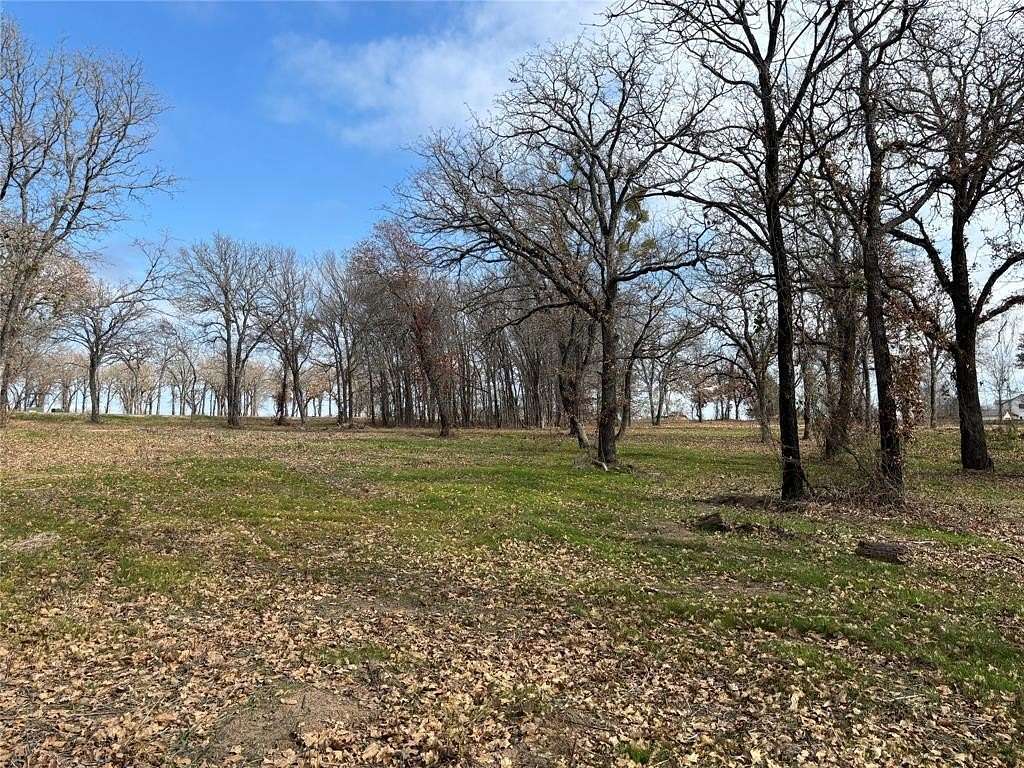 2.001 Acres of Residential Land for Sale in Weatherford, Texas