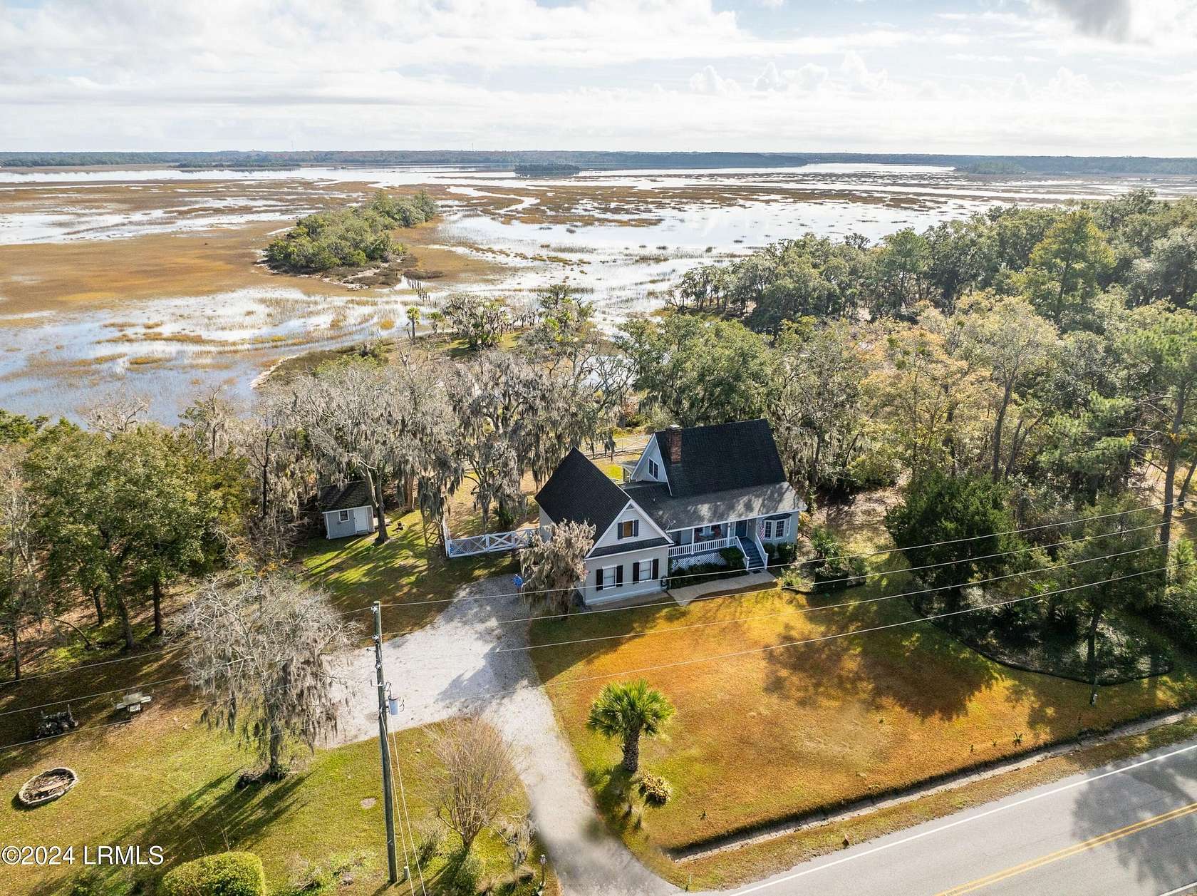 3.09 Acres of Residential Land with Home for Sale in Beaufort, South Carolina