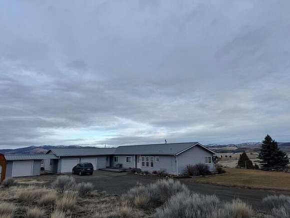 8.1 Acres of Residential Land with Home for Sale in John Day, Oregon