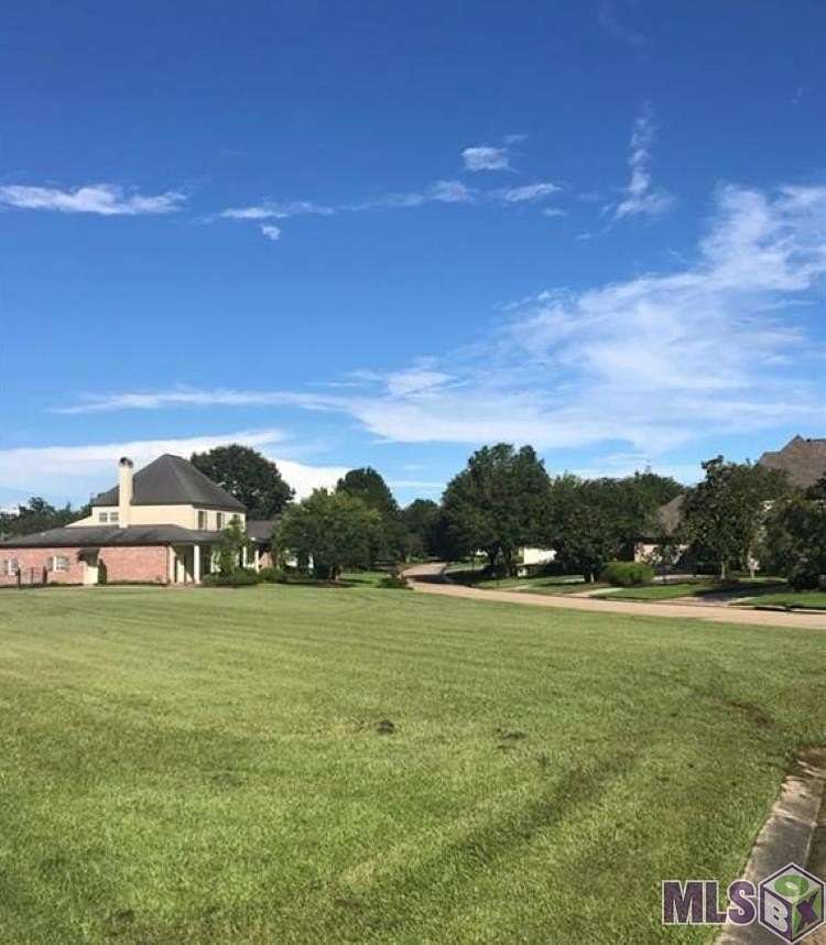 0.6 Acres of Residential Land for Sale in Baton Rouge, Louisiana