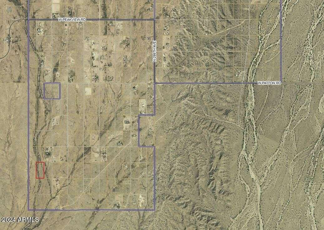 4.13 Acres of Land for Sale in Morristown, Arizona