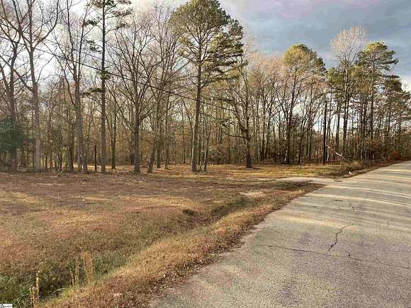 0.94 Acres of Residential Land for Sale in Honea Path, South Carolina