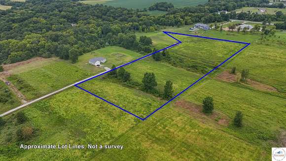 8.25 Acres of Residential Land for Sale in Sedalia, Missouri