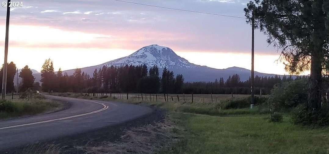 2 Acres of Residential Land for Sale in Glenwood, Washington