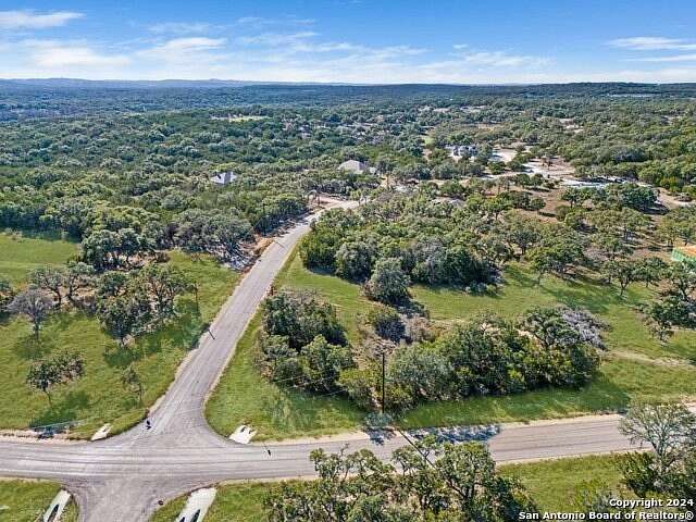 1.48 Acres of Residential Land for Sale in Spring Branch, Texas