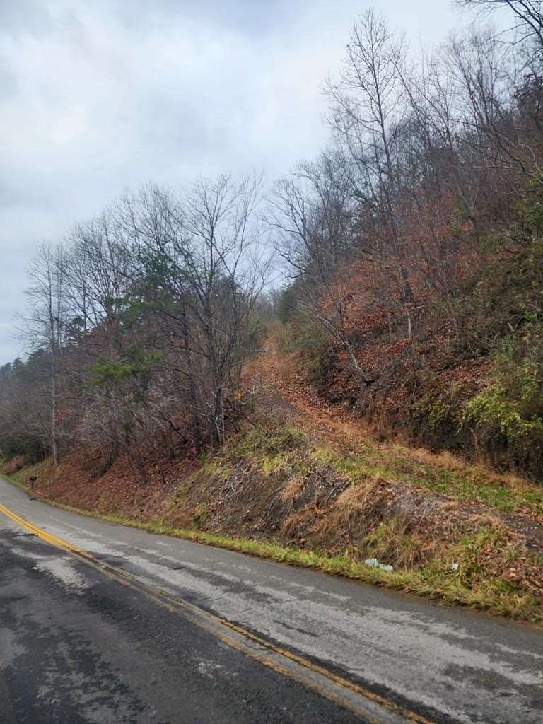 3 Acres of Residential Land for Sale in Prestonsburg, Kentucky