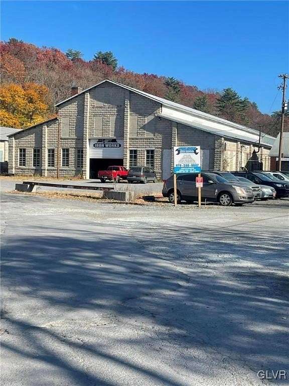 7 Acres of Improved Commercial Land for Sale in Tamaqua, Pennsylvania
