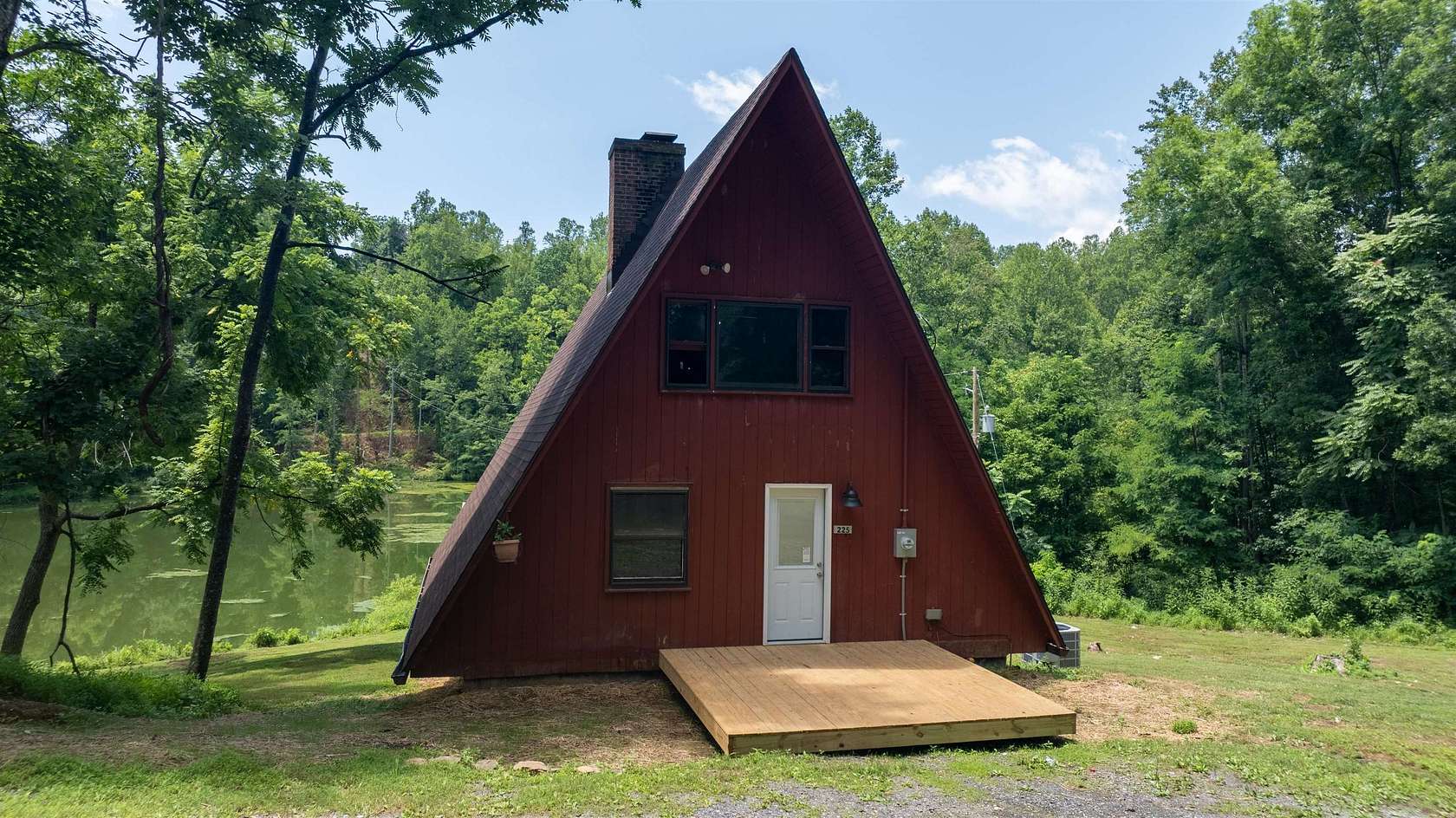 20 Acres of Land with Home for Sale in Amherst, Virginia