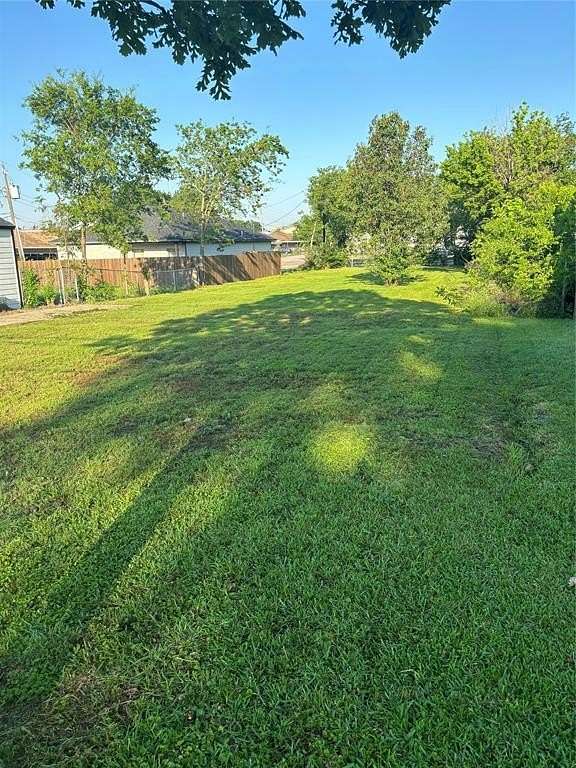 0.13 Acres of Residential Land for Sale in Greenville, Texas