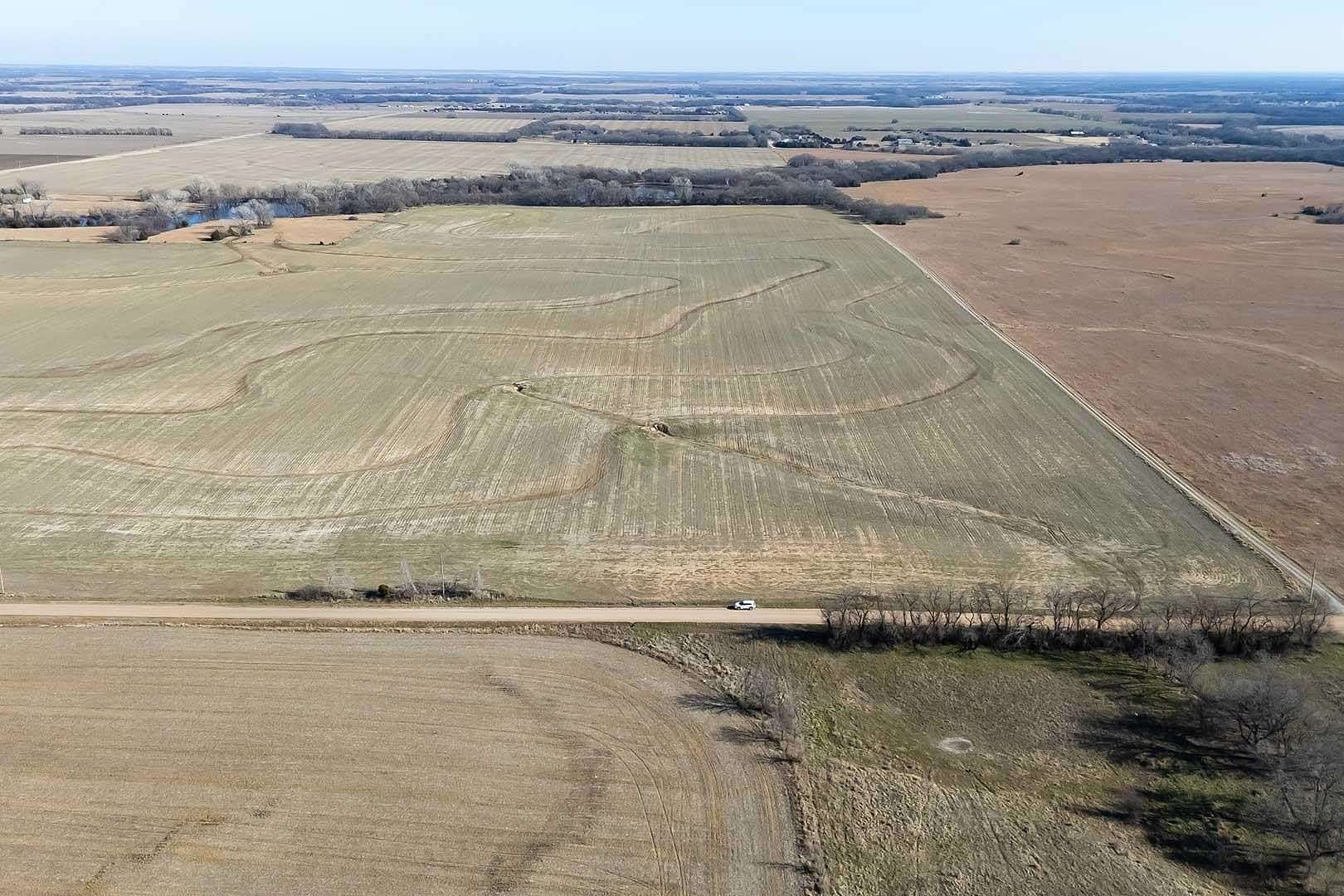 21 Acres of Land for Sale in Valley Center, Kansas