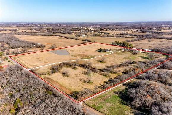 42 Acres of Agricultural Land with Home for Sale in Grandview, Texas