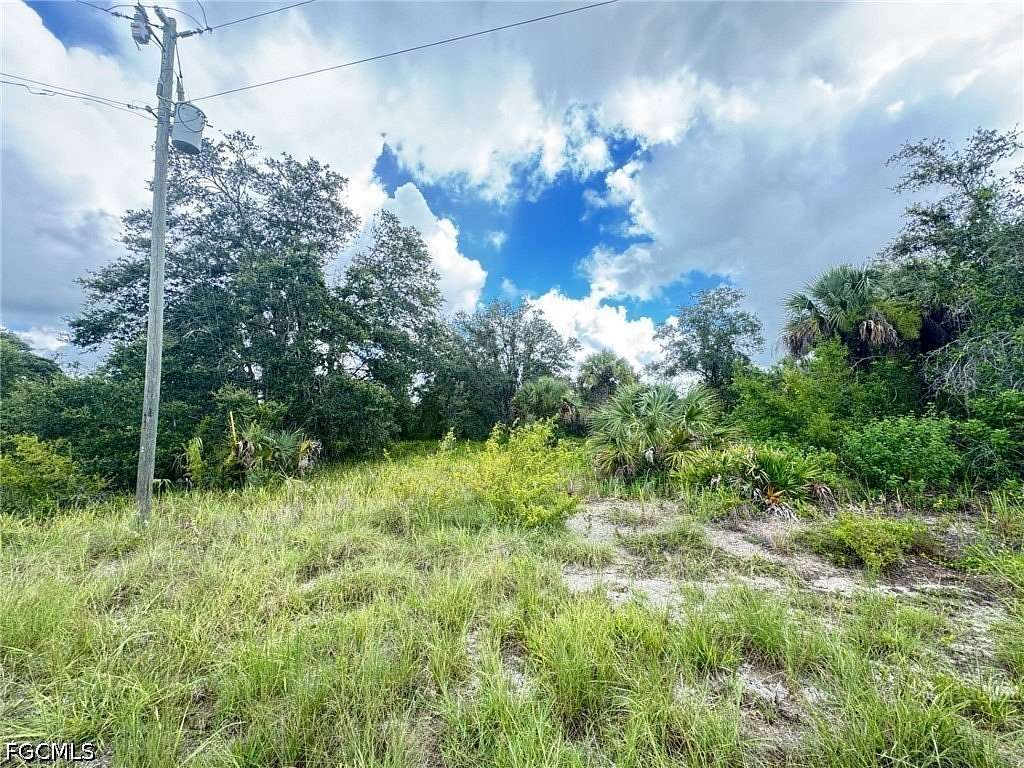 0.25 Acres of Residential Land for Sale in Lehigh Acres, Florida