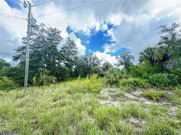 0.25 Acres of Residential Land for Sale in Lehigh Acres, Florida