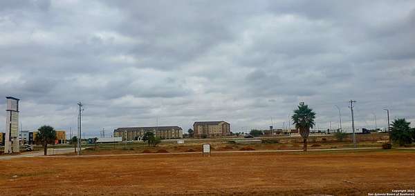 1 Acre of Commercial Land for Sale in Cotulla, Texas