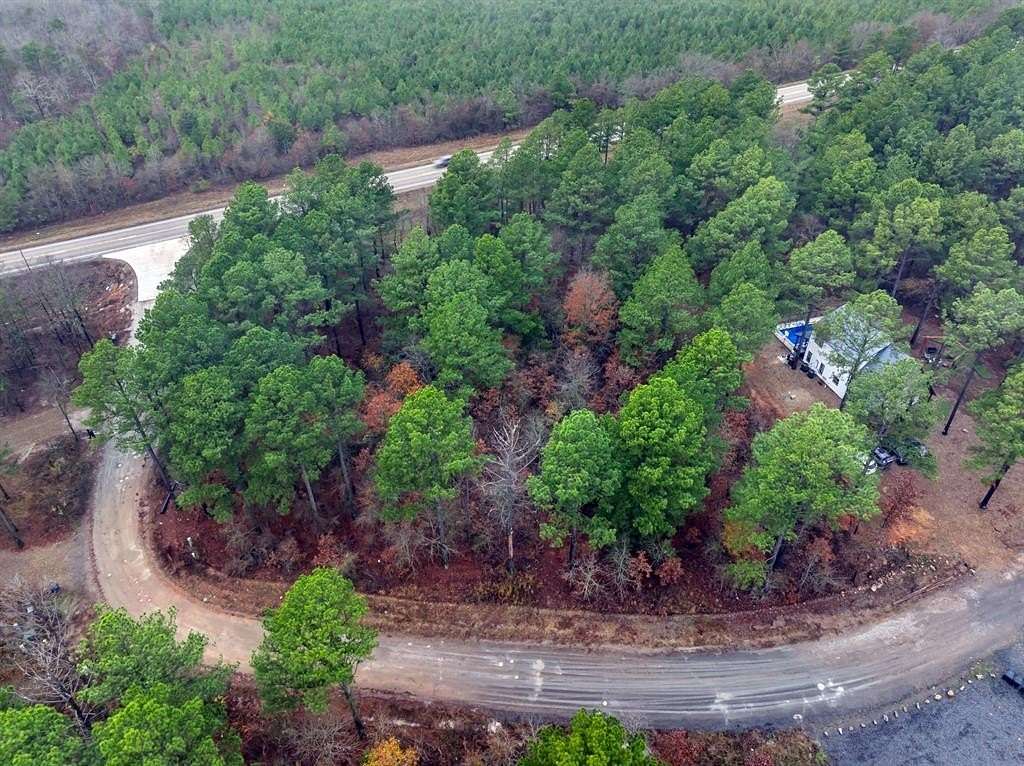 1.261 Acres of Residential Land for Sale in Broken Bow, Oklahoma