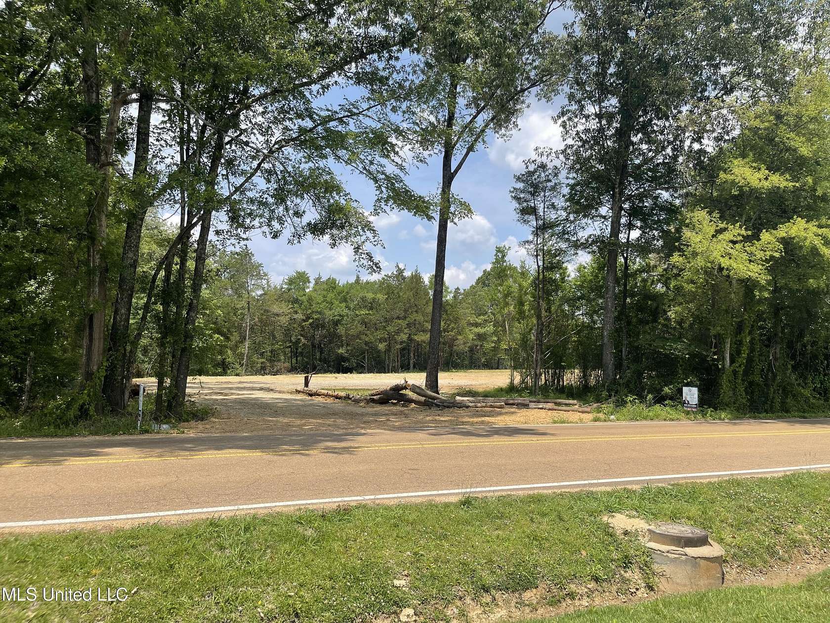 33.31 Acres of Commercial Land for Sale in Jackson, Mississippi