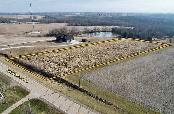 3 Acres of Residential Land for Sale in Indianola, Iowa