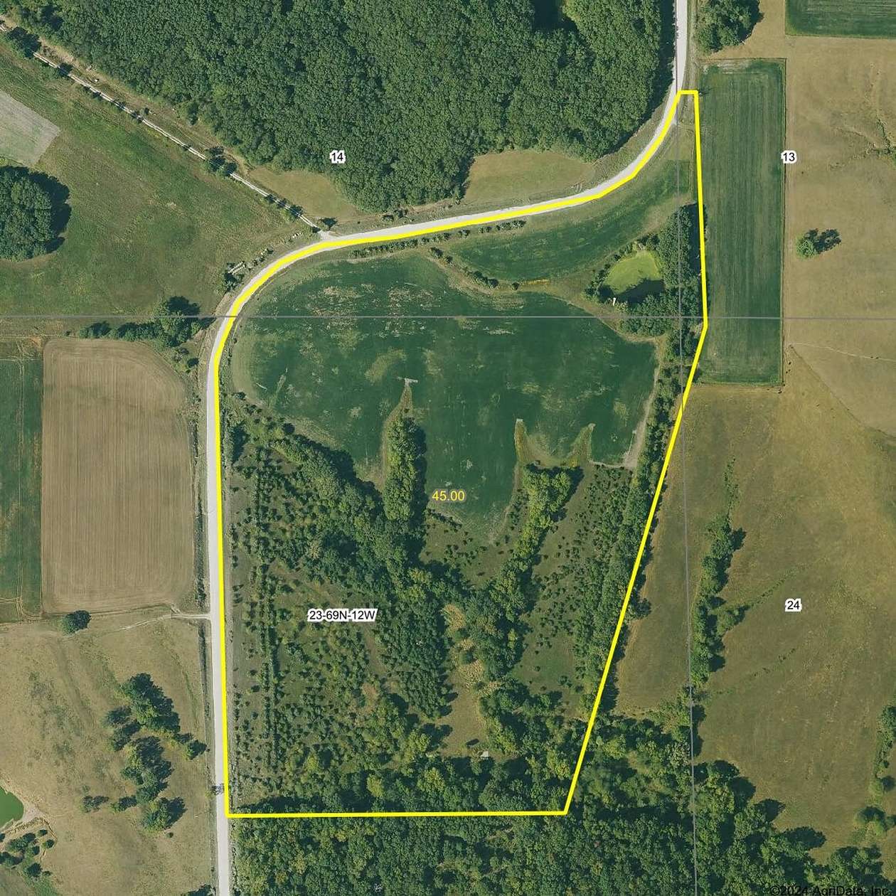 45 Acres of Recreational Land & Farm for Sale in Bloomfield, Iowa