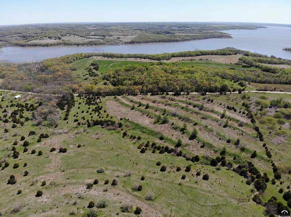 10.1 Acres of Land for Sale in Berryton, Kansas