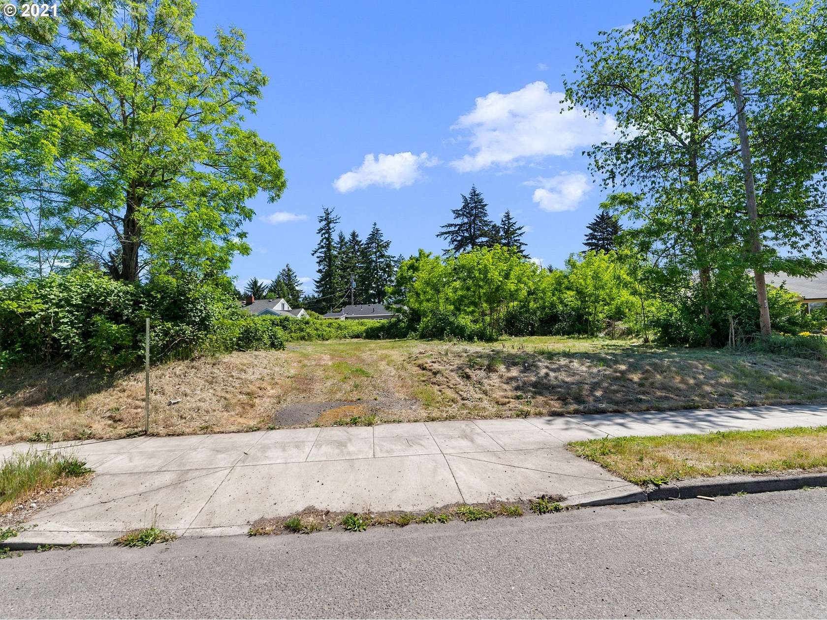 0.27 Acres of Residential Land for Sale in Portland, Oregon