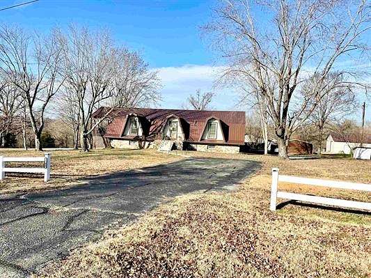 14.33 Acres of Land with Home for Sale in Salem, Arkansas