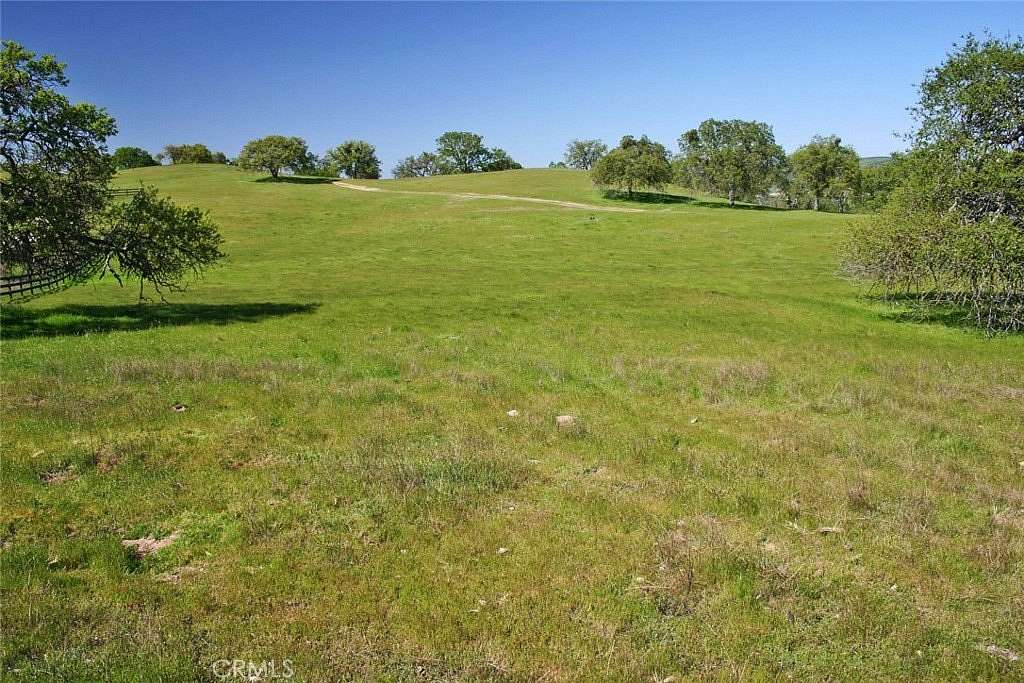 21.4 Acres of Agricultural Land for Sale in Creston, California