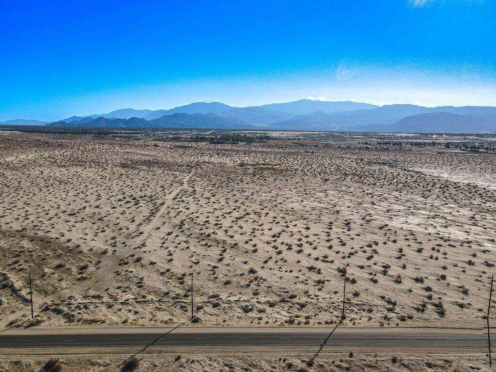 Residential Land for Sale in Thousand Palms, California