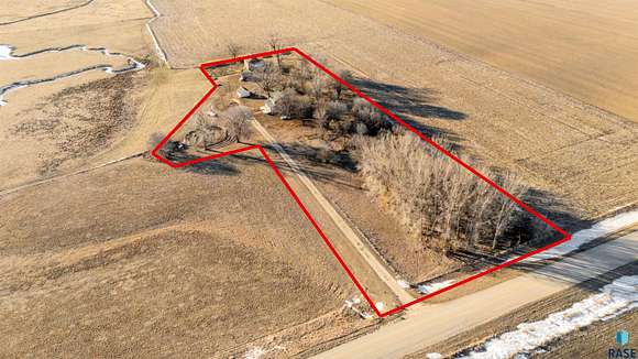 3.69 Acres of Residential Land with Home for Sale in Kenneth, Minnesota