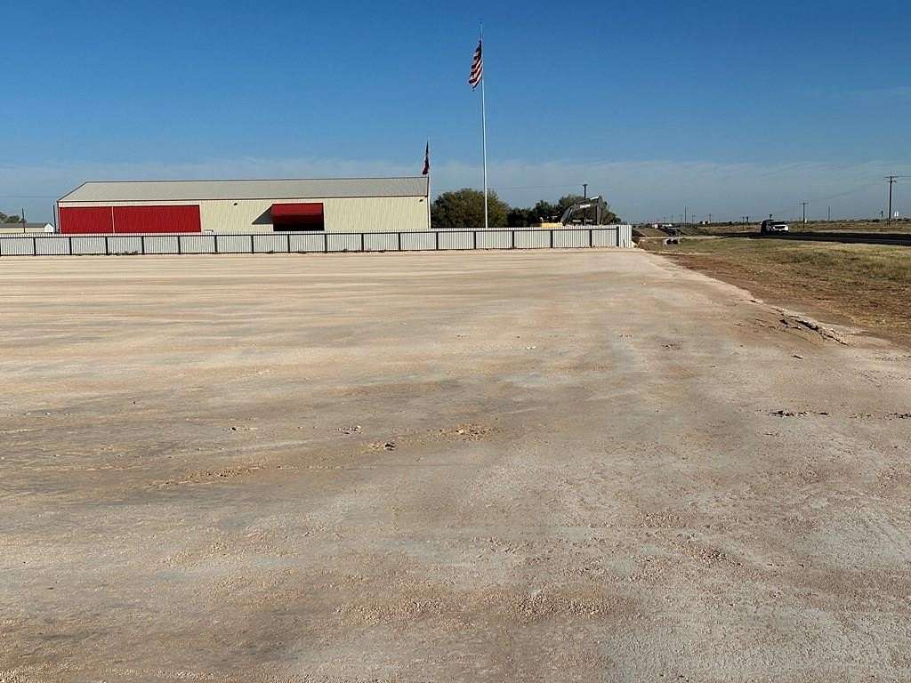 2 Acres of Land for Sale in Seminole, Texas