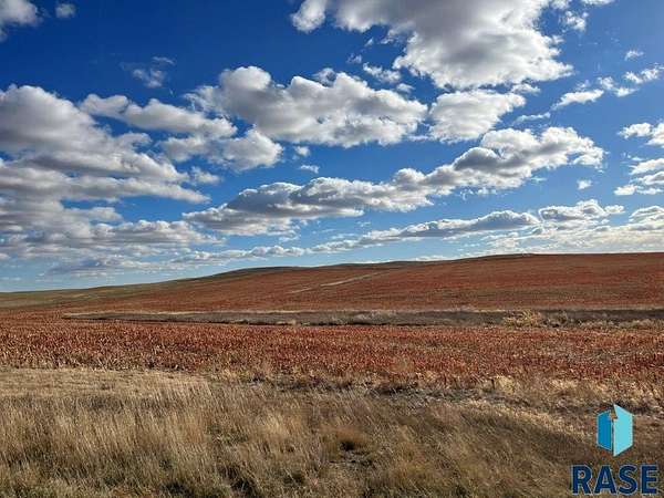478 Acres of Agricultural Land for Sale in Murdo, South Dakota