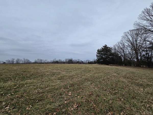 7 Acres of Commercial Land for Sale in Moneta, Virginia
