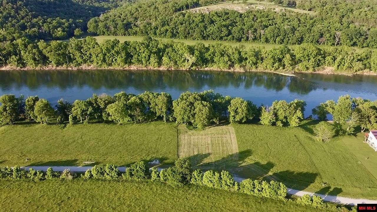 0.81 Acres of Residential Land for Sale in Norfork, Arkansas