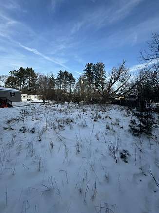 0.14 Acres of Residential Land for Sale in Lisbon, Maine