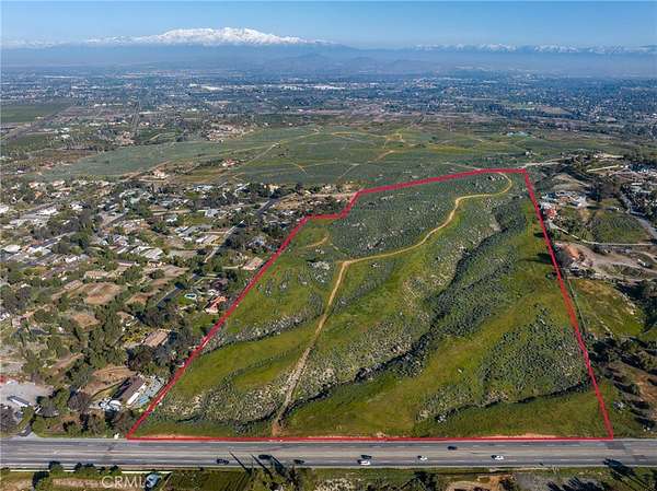 38 Acres of Land for Sale in Riverside, California