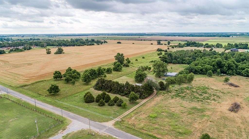 11.5 Acres of Land with Home for Sale in Yukon, Oklahoma