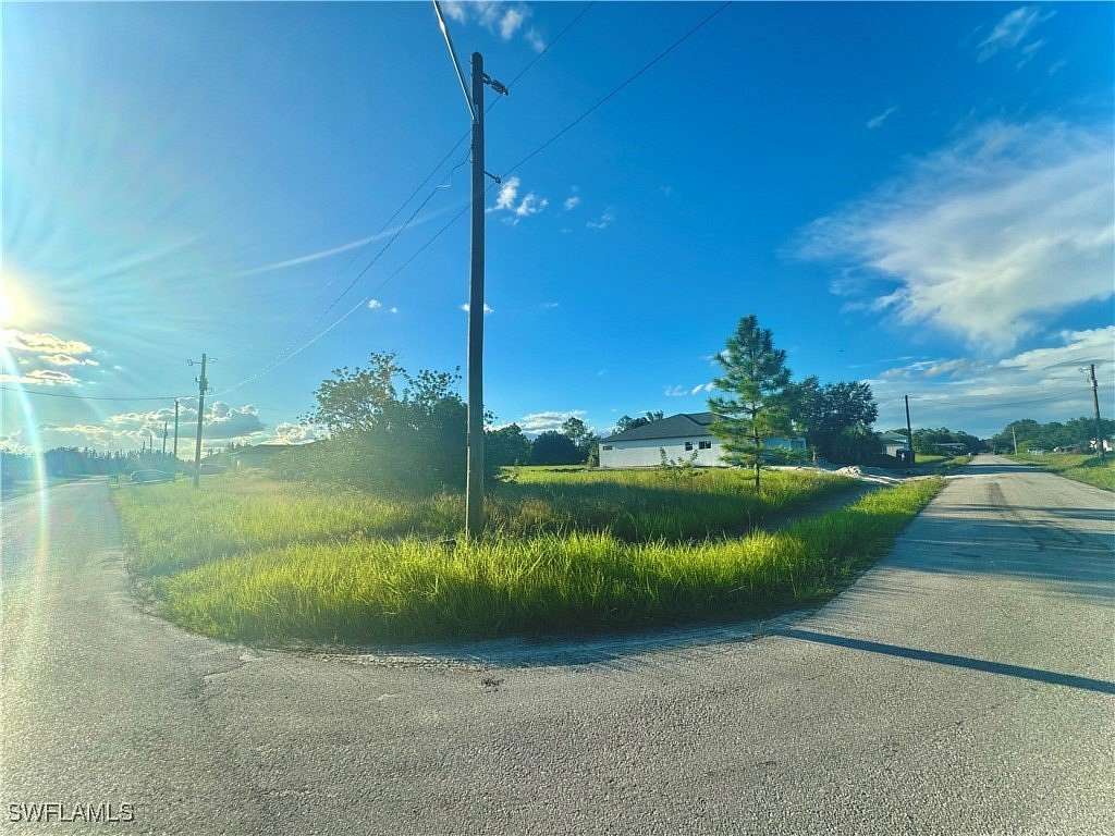 0.25 Acres of Residential Land for Sale in Lehigh Acres, Florida