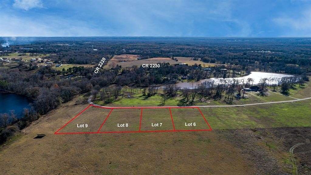 1.716 Acres of Residential Land for Sale in Mineola, Texas