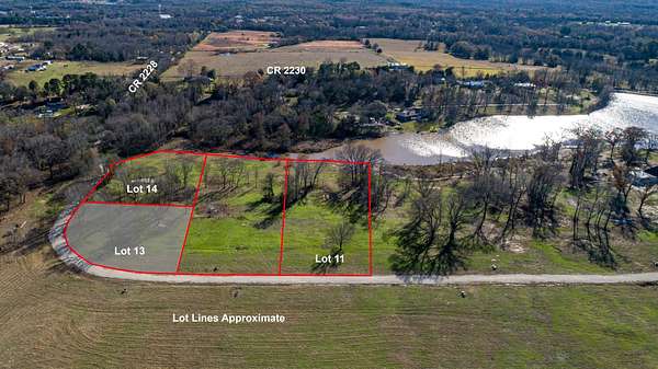 1.72 Acres of Residential Land for Sale in Mineola, Texas