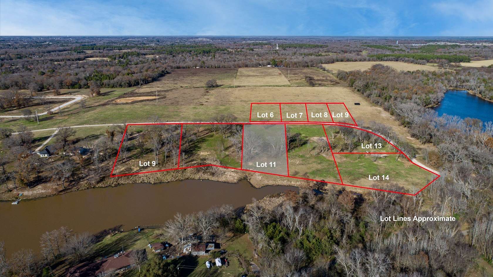 2.4 Acres of Land for Sale in Mineola, Texas