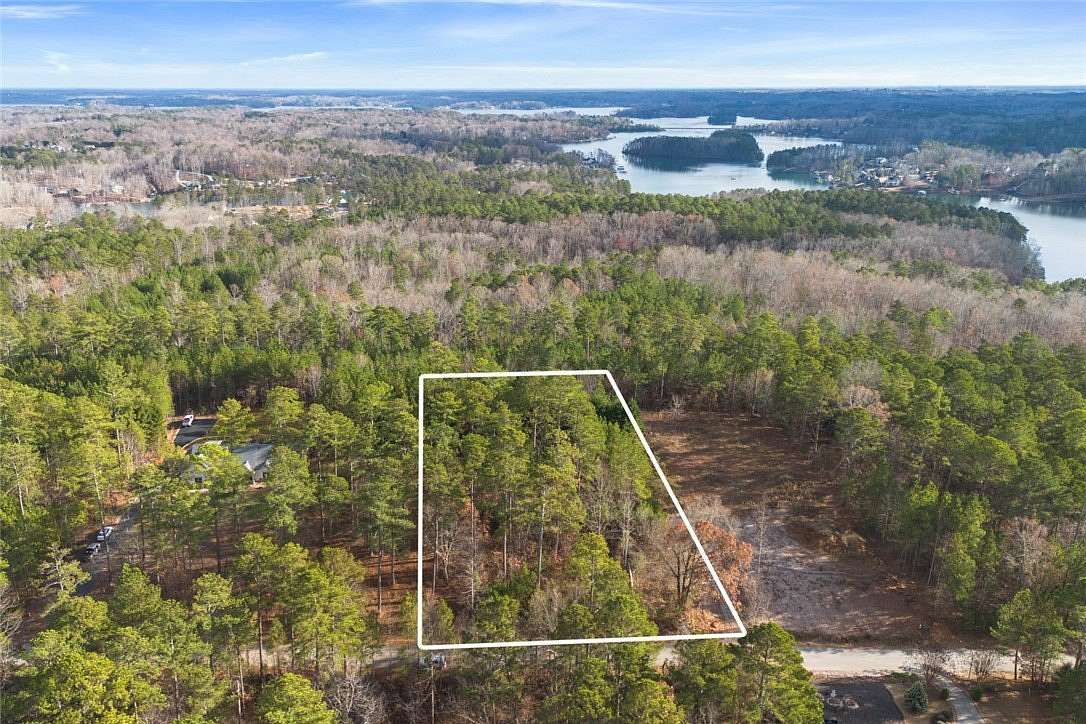 1.05 Acres of Residential Land for Sale in West Union, South Carolina