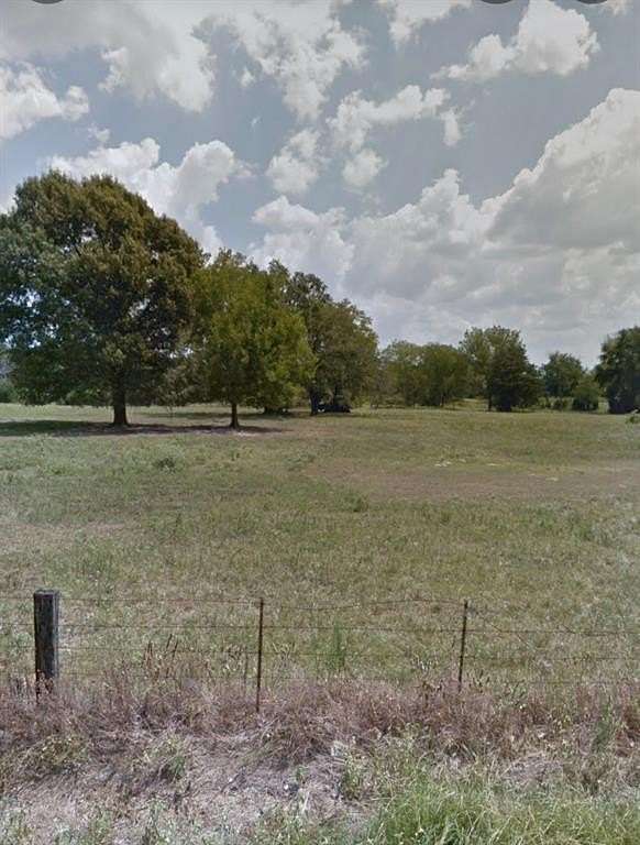 12 Acres of Land for Sale in Grand Saline, Texas