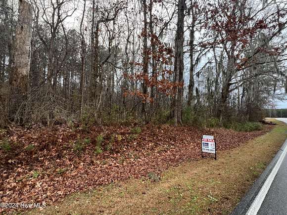 1.02 Acres of Residential Land for Sale in Blounts Creek, North Carolina