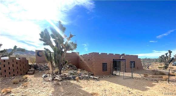 2.14 Acres of Residential Land with Home for Sale in Dolan Springs, Arizona